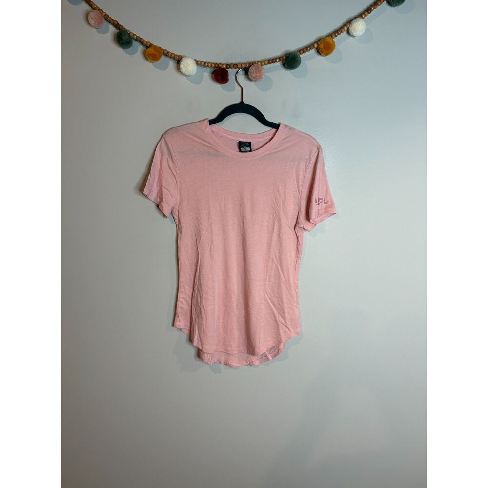 APL pink sleeve logo tee